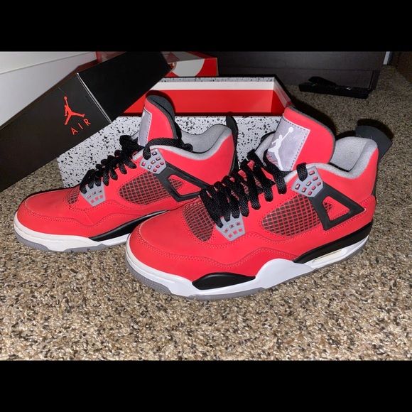Jordan 4 Toro’s - Picture 8 of 10